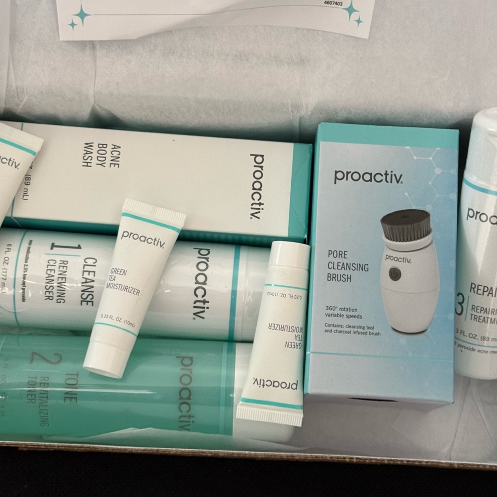 Proactiv Cleanser & Exfoliant Set with Aqua and White Packaging